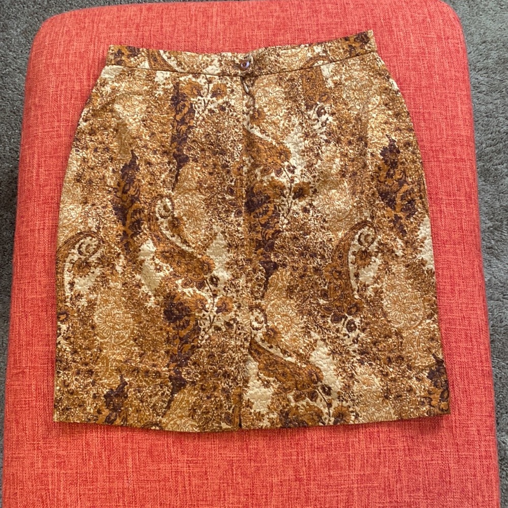 ESCADA Couture Silk Metallic Gold Paisley Mini Skirt